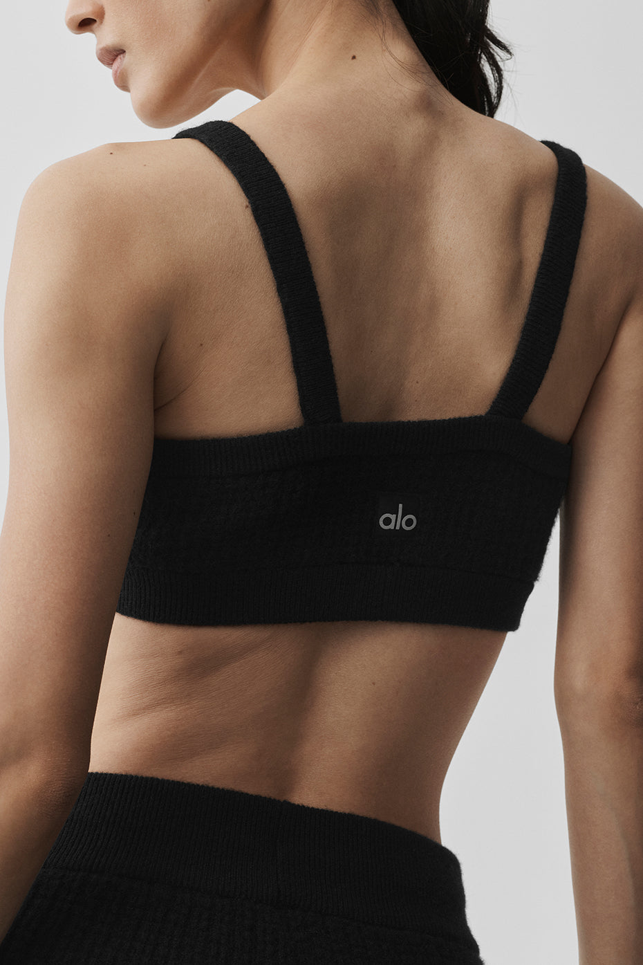 Cashmere Plush Waffle V-Neck Bra - Black